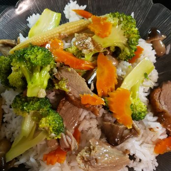 Karuna's Thai Plate - Roasted Duck over Rice - Thai Near Me - Tucson, Arizona