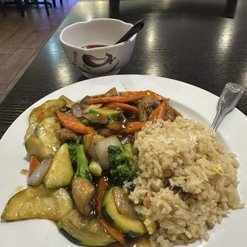 Oyama Sushi - Vegetable hibachi lunch - Teppanyaki Near Me - Morton, Illinois