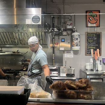 Tinta y Cafe - Cafes Near Me - Miami Shores, Florida