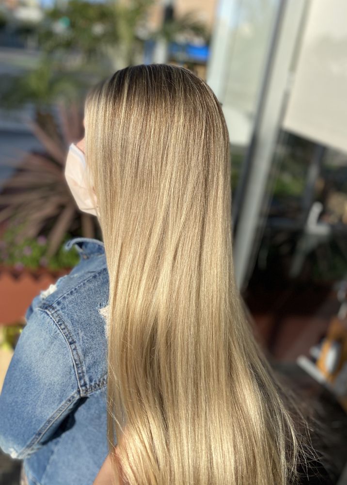 Hair by Kelly Keegan Logo