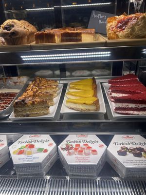 Milyar Cafe by null