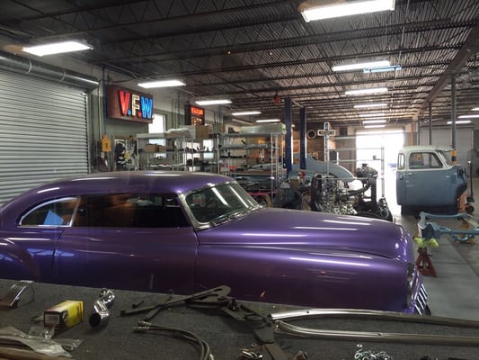 Austin Speed Shop by null