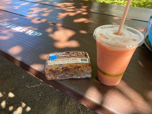 Hanalei Taro & Juice Co by null