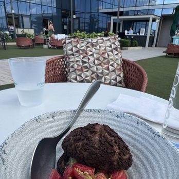 Riviere Rooftop - Dessert - Bars Near Me - Nashville, Tennessee Riviere Rooftop - Dessert - Bars Near Me - Nashville, Tennessee