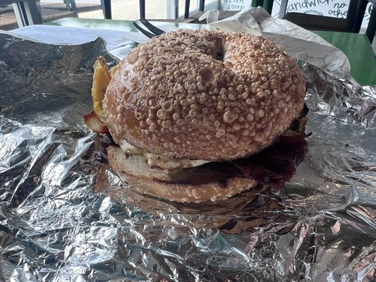 Manny's Deli Stop by null
