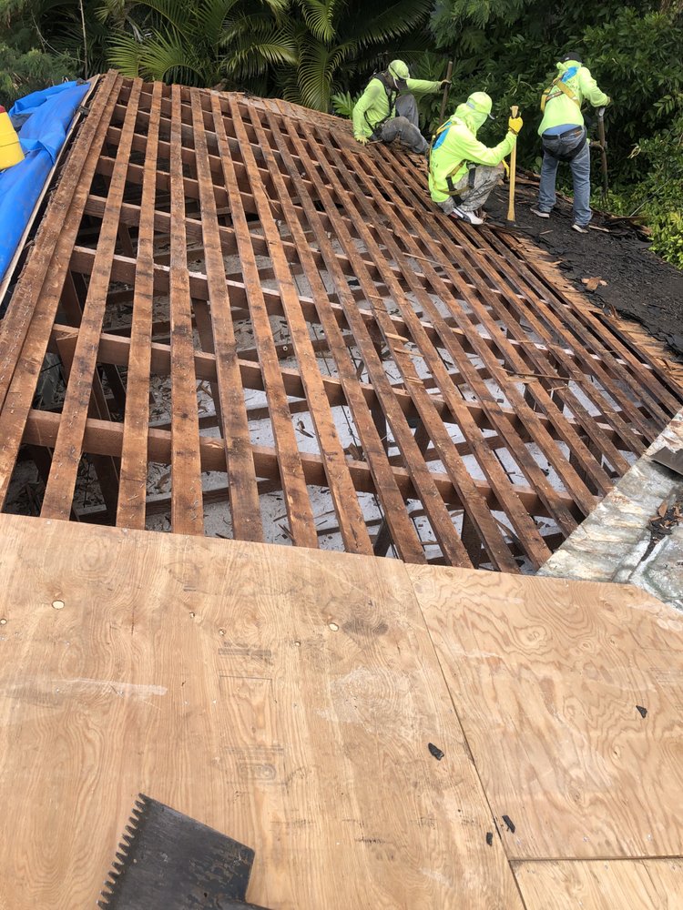 Slide of AL Roofing & RainGutters