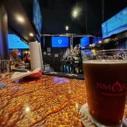 Smokin' J's - Cool bar *plenty of tvs around the bar & dining area