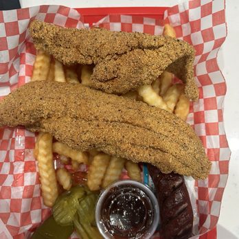 Best Thing Flopping - Seafood Near Me - Dallas, Texas Best Thing Flopping - Seafood Near Me - Dallas, Texas
