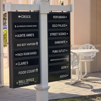 Ellenton Premium Outlets - Sign where the stores are. - Shopping Centers Near Me - Ellenton, Florida
