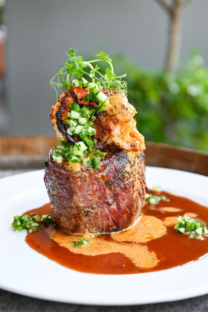 Chef Adrianne's Vineyard Restaurant and Bar