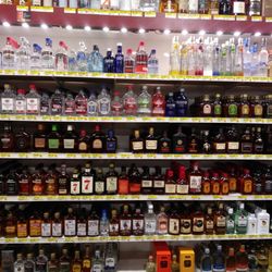 B & B Liquor Warehouse