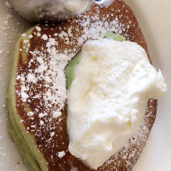 Bea Bea's - Green Tea Pancake - Coffee & Tea Near Me - Burbank, California