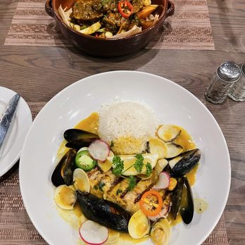 Chicha Peruvian Kitchen Midtown - Mahi-Mahi Costero - Peruvian Near Me - Sacramento, California