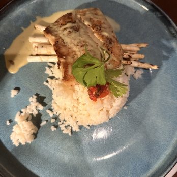 Pacific's Edge Restaurant - Seafood Near Me - Carmel, California