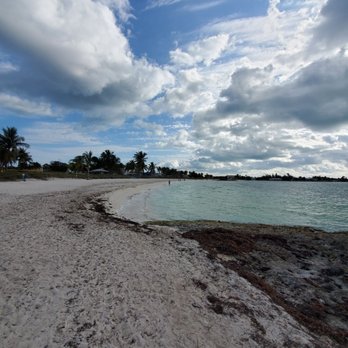 Sombrero Beach - Swimming Pools Near Me - Marathon, Florida Sombrero Beach - Swimming Pools Near Me - Marathon, Florida