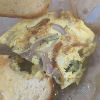 Holt's - "Pepper and Egg Sandwich", only this place doesn't know that that's all that goes into one of these. - Pizza Near Me - Park Ridge, Illinois