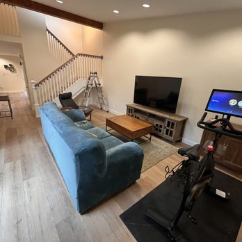 Floor Store - New flooring and stairs - Flooring Near Me - Chatsworth, California