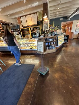Ramone's Bakery & Cafe by null