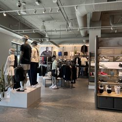 lululemon - Men's section