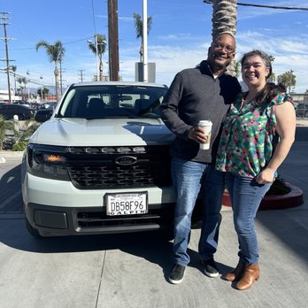 Land Rover Van Nuys - Ford Maverick 2024 - Auto Repair Near Me - Van Nuys, California Land Rover Van Nuys - Ford Maverick 2024 - Auto Repair Near Me - Van Nuys, California
