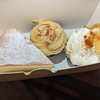 Bake N Break - Bakeries Near Me - Honolulu, Hawaii
