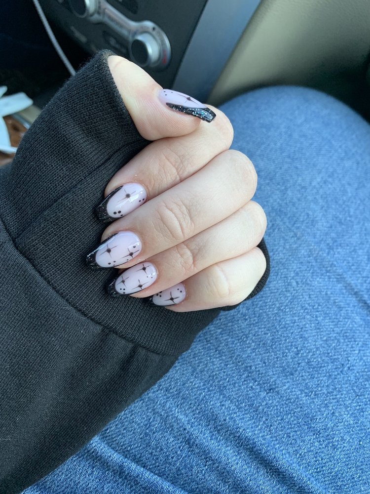 ARTISTIC NAILS & SPA Updated October 2024 174 Photos & 105 Reviews