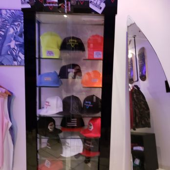 Fabricated Lifestyles - Hats - Vape Shops Near Me - San Juan, Puerto Rico