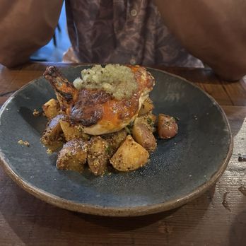 The Farm House - Hot chicken - Southern Near Me - Nashville, Tennessee The Farm House - Hot chicken - Southern Near Me - Nashville, Tennessee