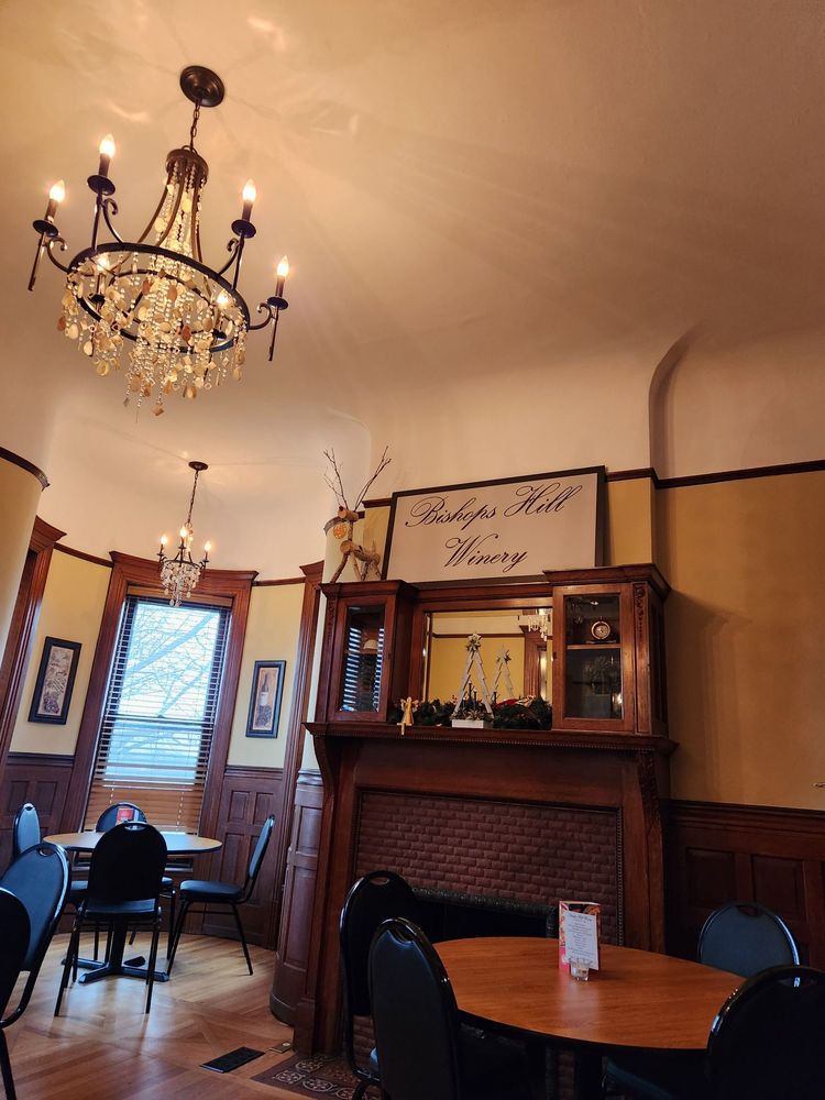 HILL WINERY 95 Photos & 17 Reviews 310 Bridge St, Joliet