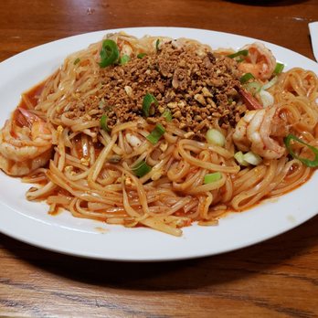 Thai Asian Cuisine Restaurant - Pad Thai level 10 heat. Notice the lack of "Heat" - Thai Near Me - Wasilla, Alaska Thai Asian Cuisine Restaurant - Pad Thai level 10 heat. Notice the lack of "Heat" - Thai Near Me - Wasilla, Alaska