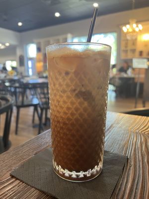 Cafe Largesse by null