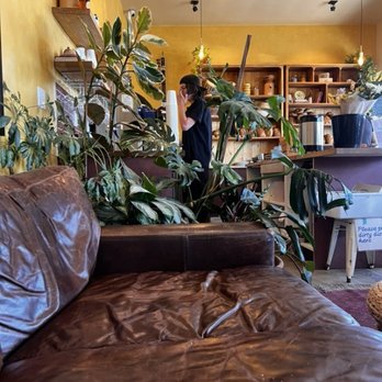 Häsi Bread - Coffee & Tea Near Me - Los Angeles, California Häsi Bread - Coffee & Tea Near Me - Los Angeles, California