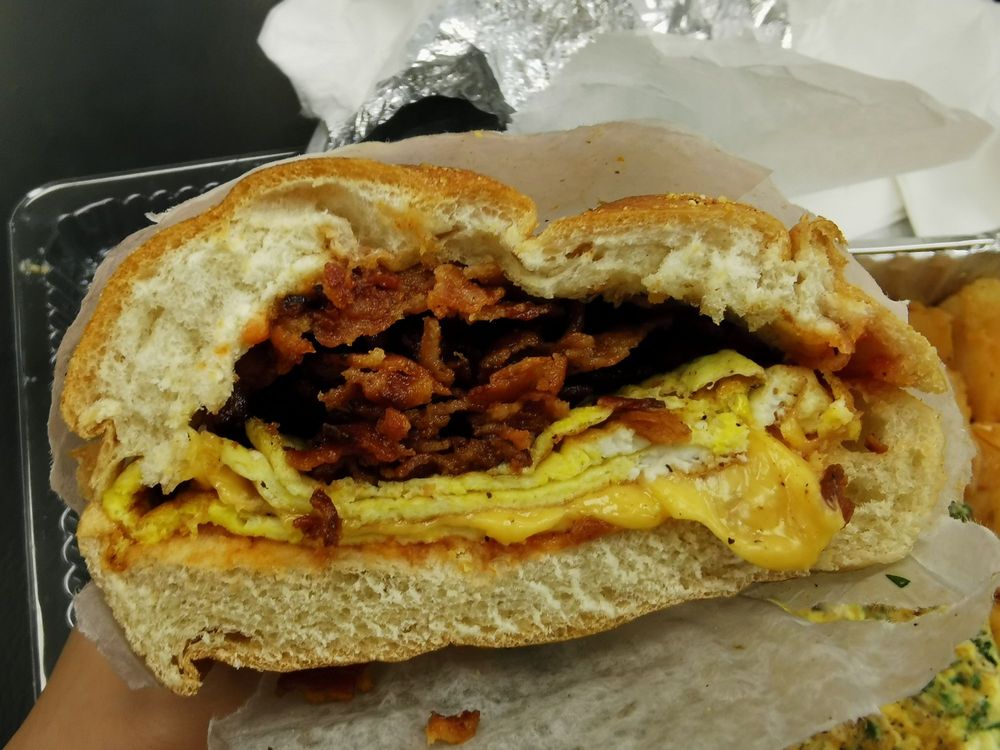 Tony’s Panini Grill Mineola — Mexican restaurant in Mineola