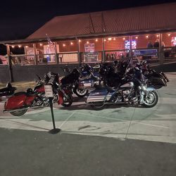 The Road House Lounge