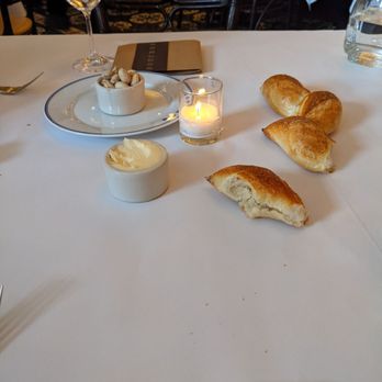 Bouchon - Delicious bread and pistachios to get our evening started !! - French Near Me - Las Vegas, Nevada