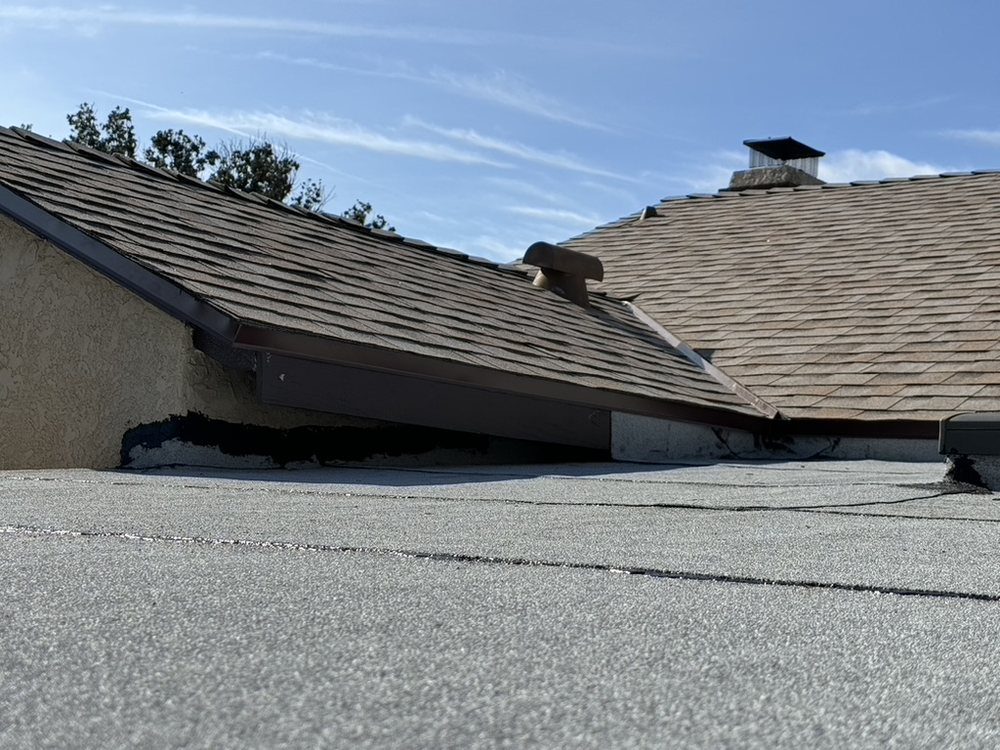 Slide of Cortez Roofing & Construction