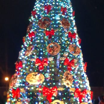 Honolulu City Lights - Festivals Near Me - Honolulu, Hawaii Honolulu City Lights - Festivals Near Me - Honolulu, Hawaii