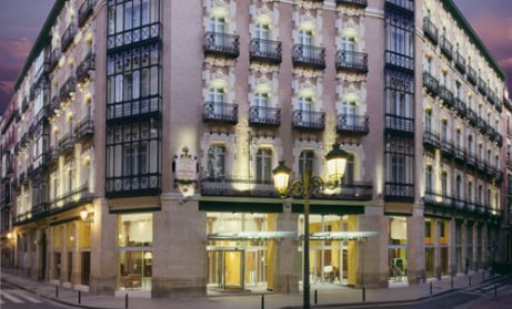 Hotel Catalonia El Pilar by null