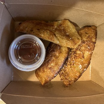 Geraldine's Counter - French toast - American Near Me - Seattle, Washington Geraldine's Counter - French toast - American Near Me - Seattle, Washington