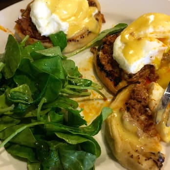 Vovomeena - Chorizo on sope w eggs Benedict and arugula. Best breakfast of my life. - Coffee & Tea Near Me - Phoenix, Arizona Vovomeena - Chorizo on sope w eggs Benedict and arugula. Best breakfast of my life. - Coffee & Tea Near Me - Phoenix, Arizona