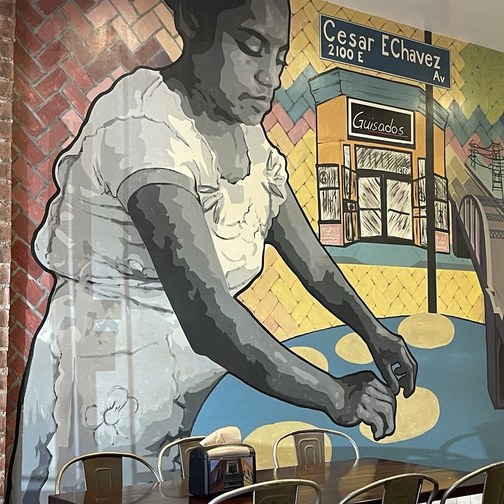 Guisados - Ambiance - Tacos Near Me - Burbank, California Guisados - Ambiance - Tacos Near Me - Burbank, California