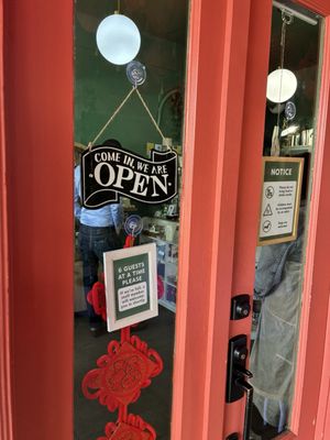 Paper Plant Co by null