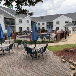 Wingate by Wyndham Valdosta/Moody AFB - Patio and pool.