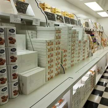See's Candies - Boxed/canned candies pre-selected - Candy Stores Near Me - Aiea, Hawaii See's Candies - Boxed/canned candies pre-selected - Candy Stores Near Me - Aiea, Hawaii