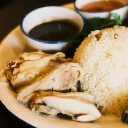 Hainan chicken IG: @thephotographerfoodie