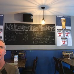 Brickhouse Bar And Grill