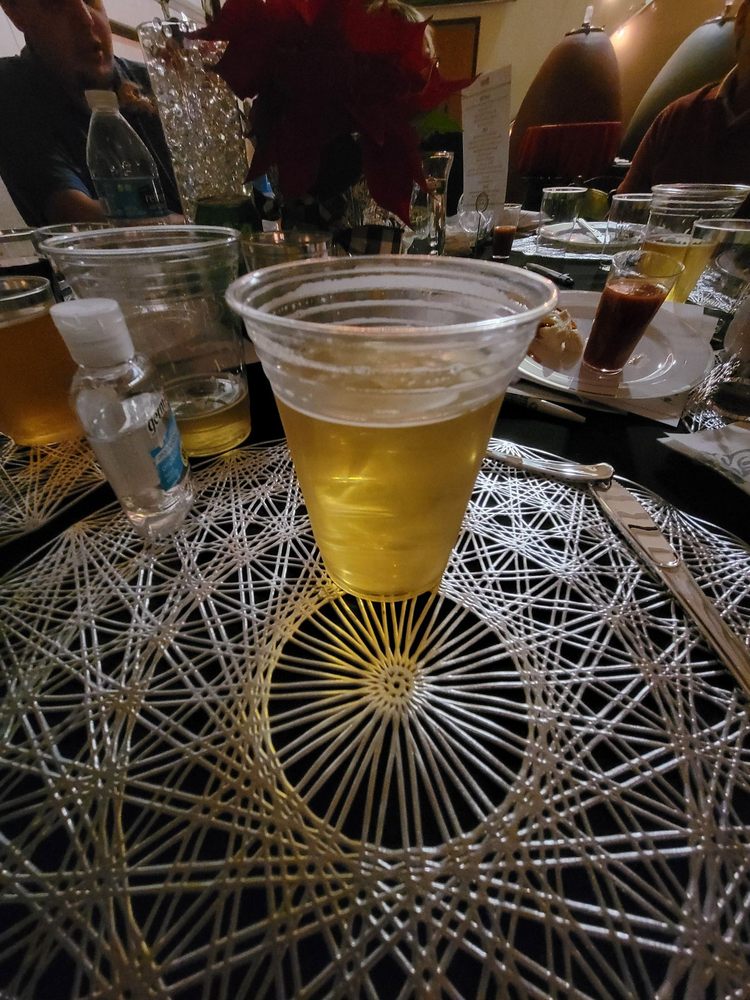 Territorial Vineyards & Wine Company - vineyard in Eugene, OR