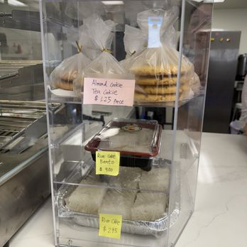 Honolulu Kitchen Little Corner Cafe - 6/16/25 - Juice Bars & Smoothies Near Me - Honolulu, Hawaii Honolulu Kitchen Little Corner Cafe - 6/16/25 - Juice Bars & Smoothies Near Me - Honolulu, Hawaii