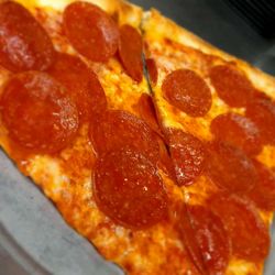 Elizabeth's Pizza