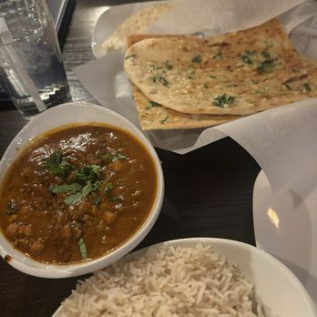 Taj Indian Bistro - Chana Masala - Indian Near Me - Knoxville, Tennessee Taj Indian Bistro - Chana Masala - Indian Near Me - Knoxville, Tennessee
